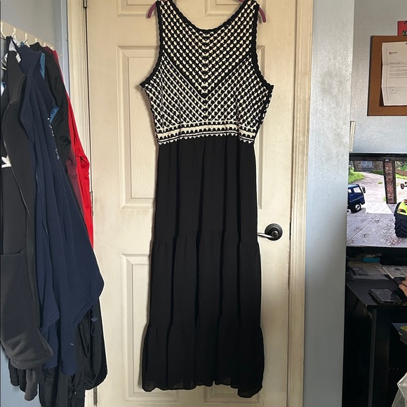 NWT Nine West mineral black crochet tiered dress size XL - Picture 3 of 7